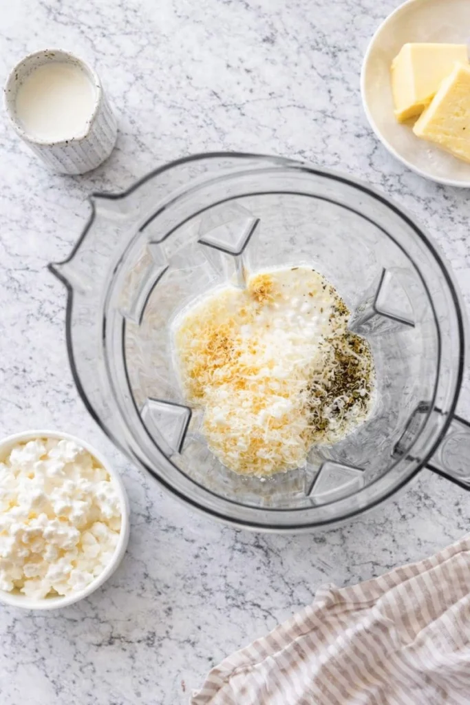 High-Protein Chicken Alfredo with Cottage Cheese Sauce