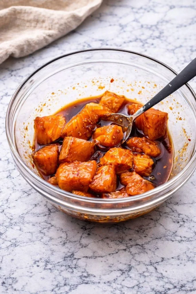 High-Protein Salmon Rice Bowl with Spicy Sauce
