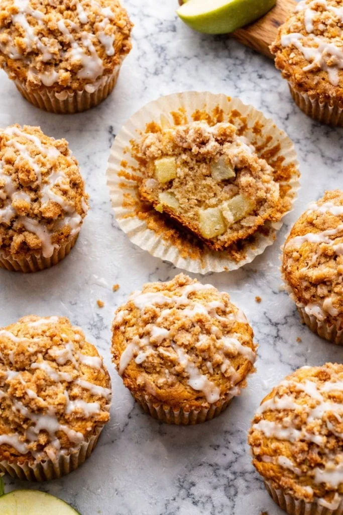 Apple Crumble Muffins
