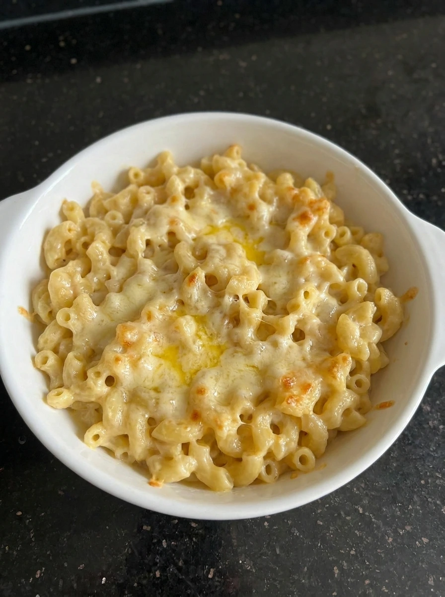 mac and cheese cooking