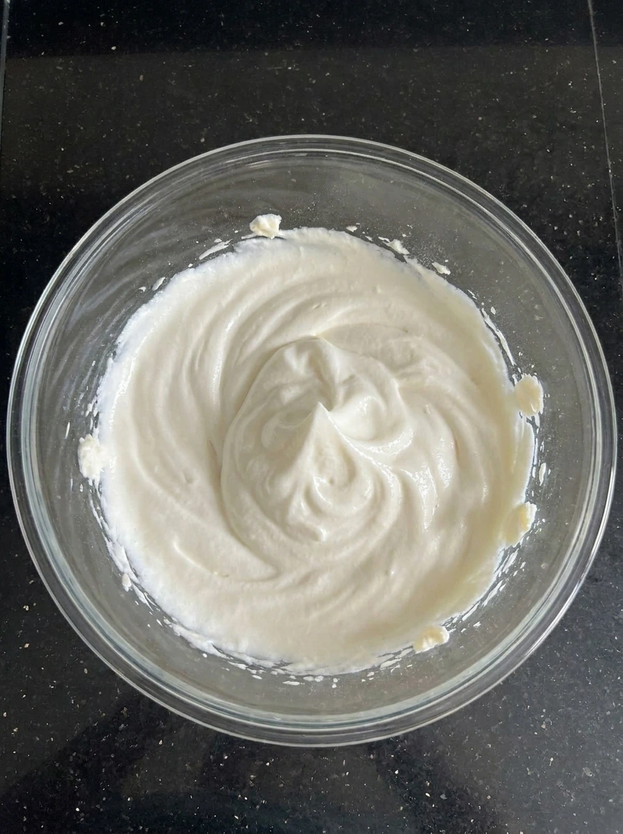 whipped cheesecake mixture